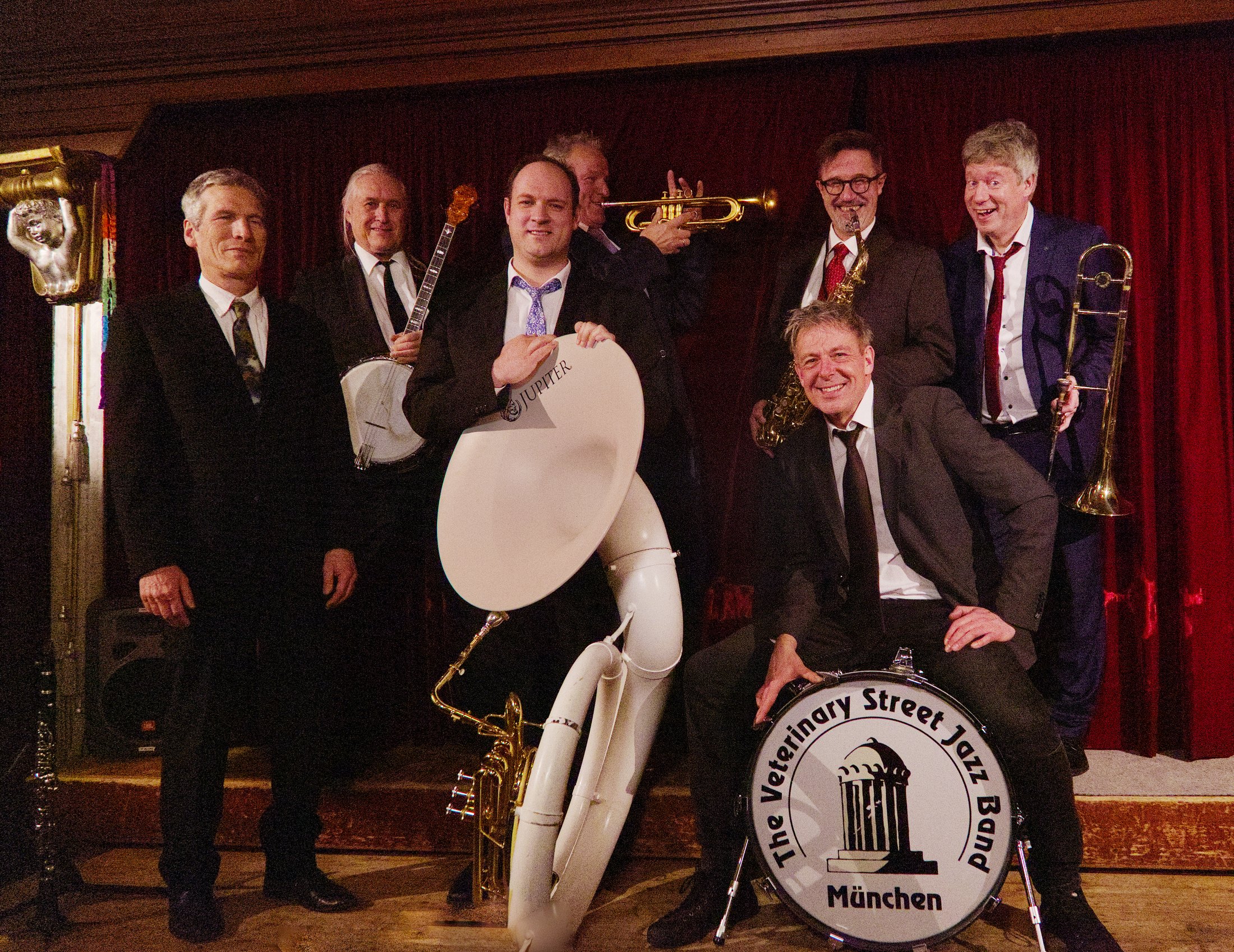 The Veterinary Street Jazz Band live